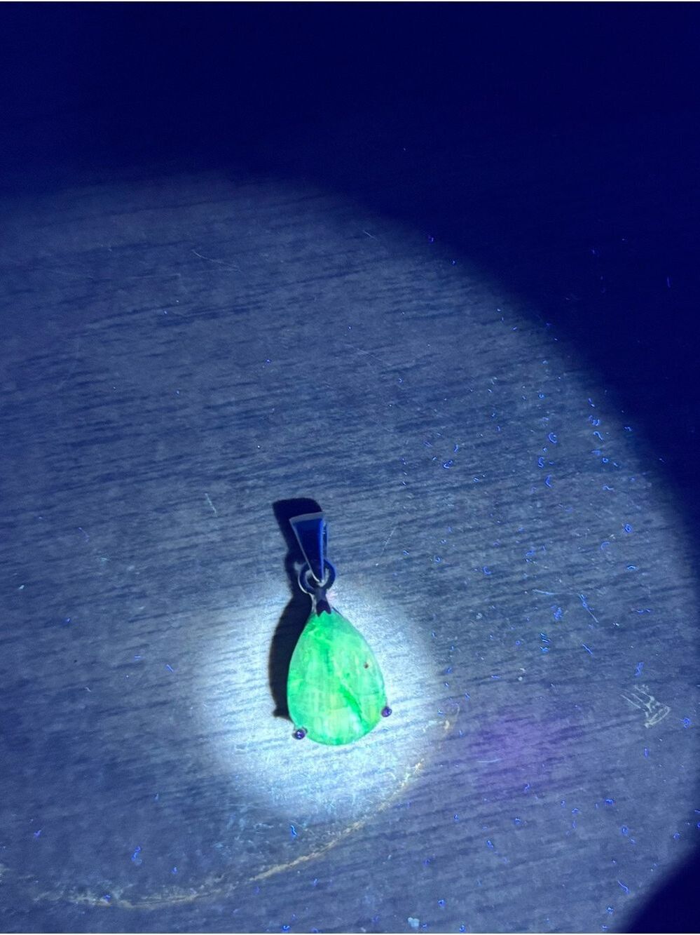 Teardrop Raw Emerald Pendant - Picture 5 of 6